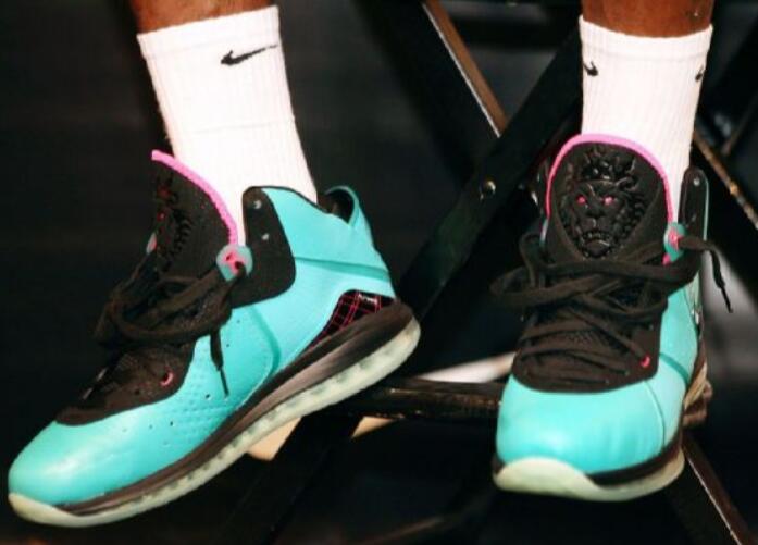 espn评科比詹姆斯历史地位,espn评价2011年詹姆斯去热火