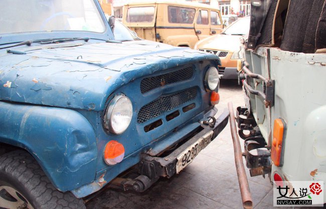 蒙古国富人生活真实的日子,蒙古国地下人真实生活