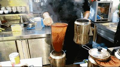 美食博主制作福州线面,美食博主15秒搞定美食