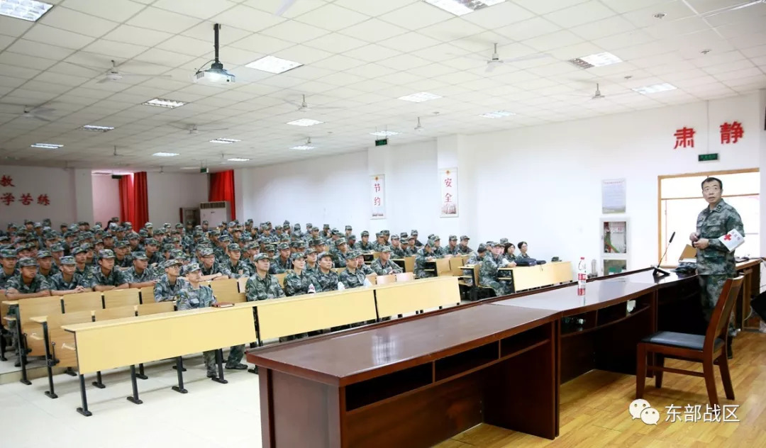 南京总医院开展生殖健康专家为边远基层部队服务活动