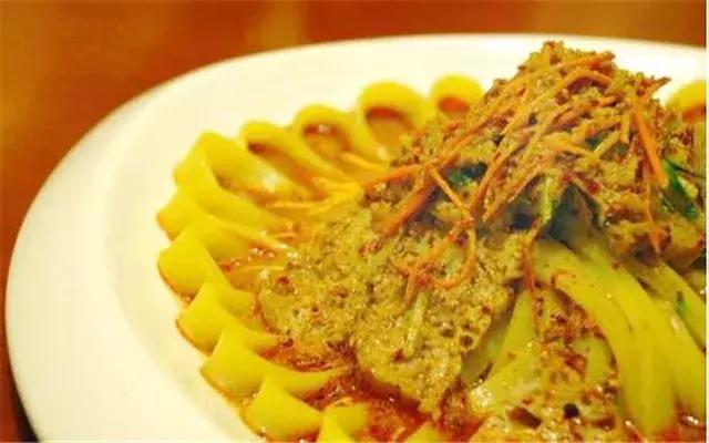 西宁——内地人心中荒凉的边疆，边疆人心中繁华的内地