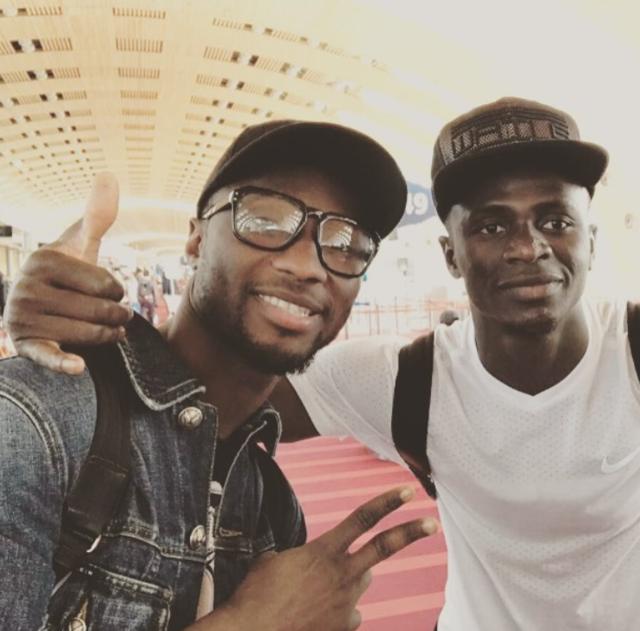 他在垃圾堆里出生成长，从小踢废弃物长大，如今却成杰拉德接班人