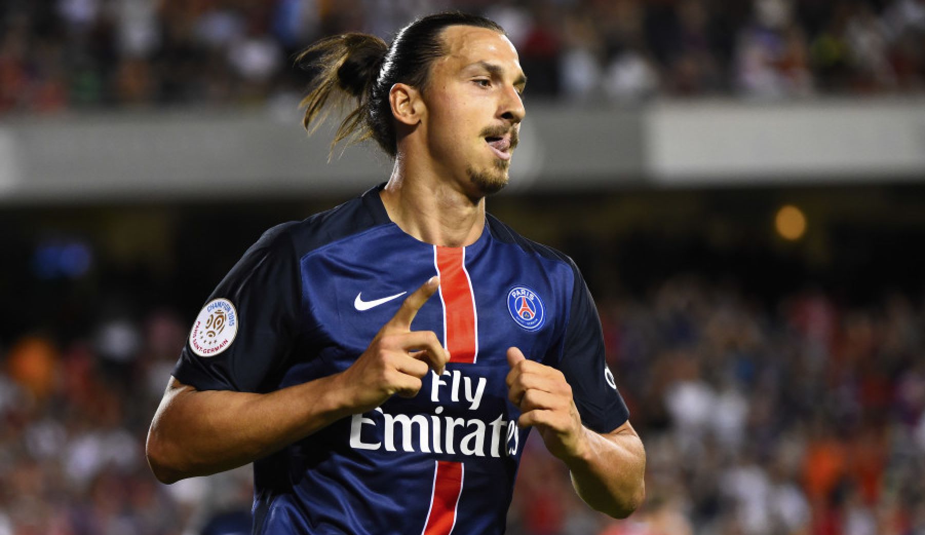 人中吕布马中赤兔是第几集,人中吕布球星伊布