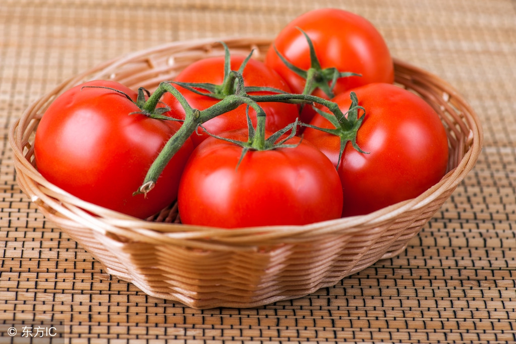 孕妇秋季饮食养生之道有哪些,秋天孕妇进补需要注意什么