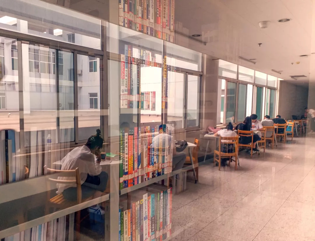 拥有一面神奇的魔镜,有一个魔镜可以测一下你的脸型