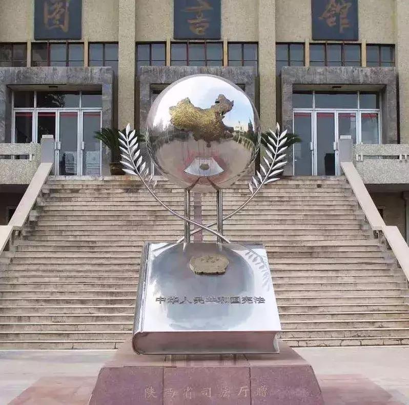 西安各个高校雕塑,高校奇葩雕像