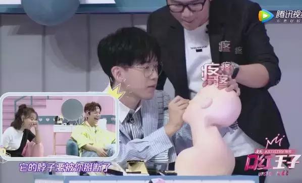 怎么找到适合自己的镜面口红色号,别再盲目追求大牌