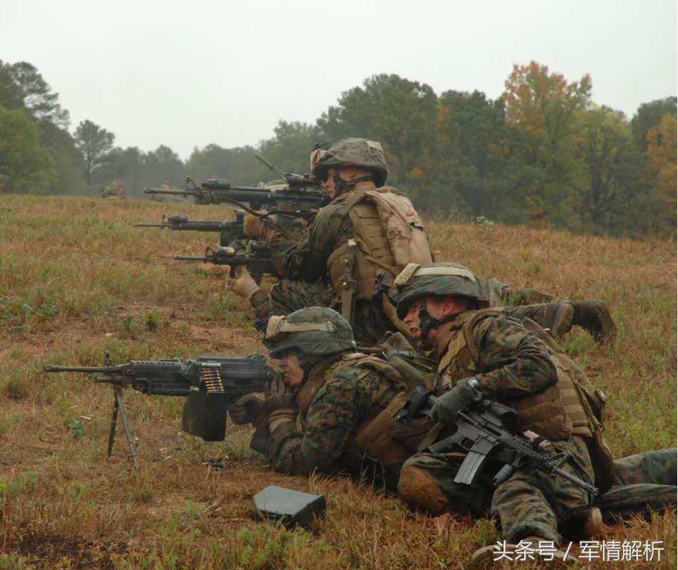 特警队和特种兵对比谁厉害,特警和军队冲突打得赢吗