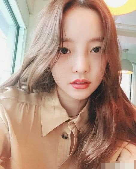 韩国女星被男友打到子宫出血，男方还坚持是女友对他施暴