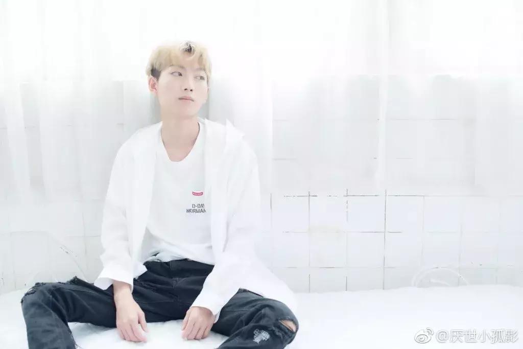 18岁主播月入1w8,18岁主播月入百万