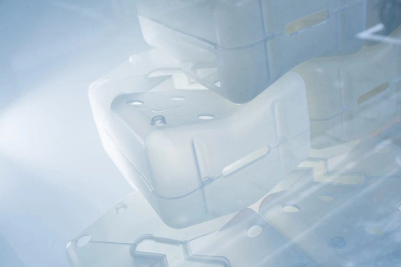 这位设计师太有才了,这位设计师的脑洞也是真够逆天的