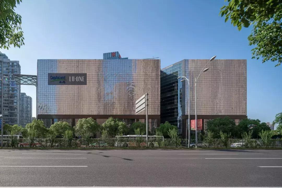 新晋高颜值商场LuOne来了!风铃幕墙穹顶天窗……一站式满足