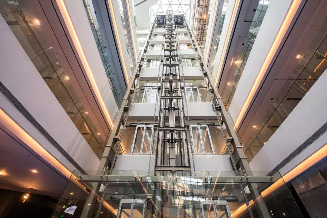 新晋高颜值商场LuOne来了!风铃幕墙穹顶天窗……一站式满足