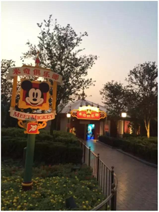 上海迪士尼fp领取攻略,上海迪士尼停车攻略