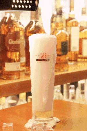 民歌湖酒吧颜值最高的酒吧,畅饮酒吧全国哪里