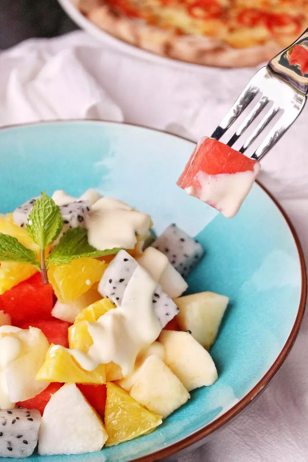 畅饮半个月！这家“自选型”酒吧就在民歌湖酒吧街！