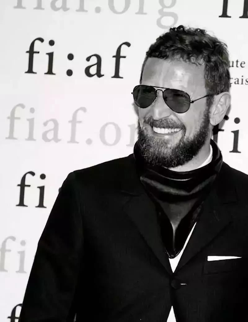 直男眼中口红只有一个色号,ysl在口红中是什么地位