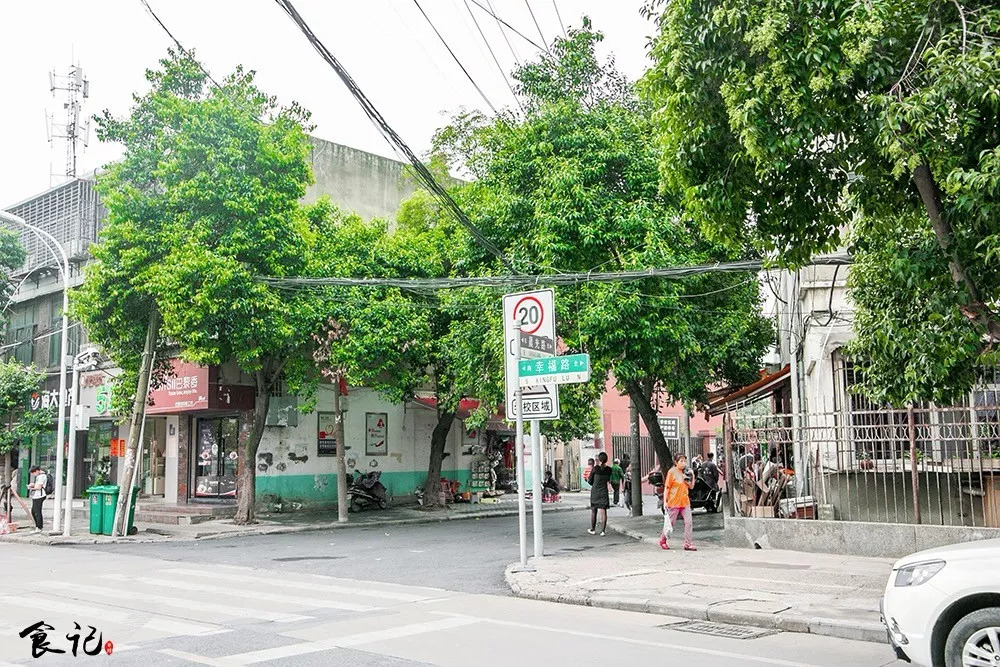 街边铁板烧多少钱一份,杭州校门口铁板烧