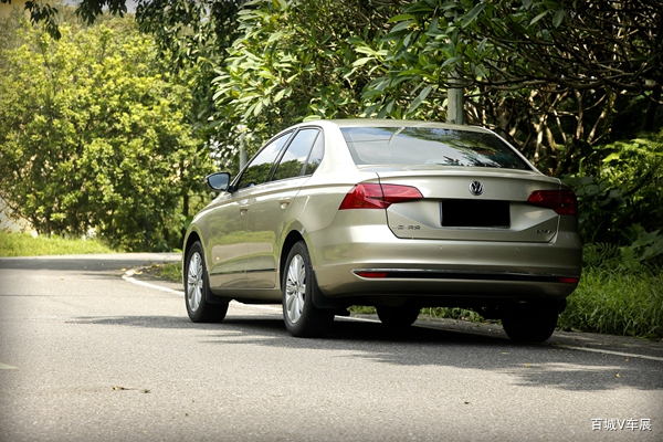 PQ34宝来最后的绝唱90后编辑两年用车心得：优大于劣