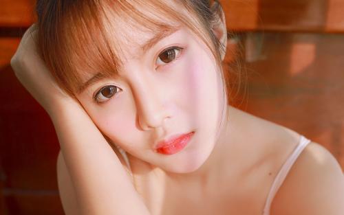 用了很久的护肤品突然过敏,用了一段时间的护肤品脸有点痒