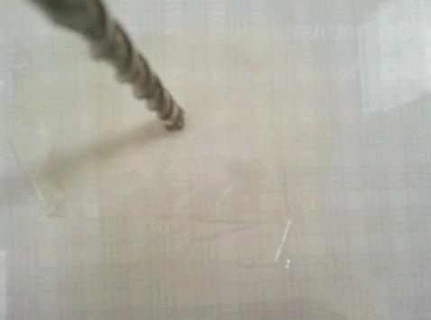 瓷砖打孔打裂了用什么修复教程,瓷砖打1cm孔