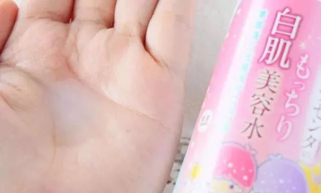 适合夏天使用的10款日本美白化妆水！