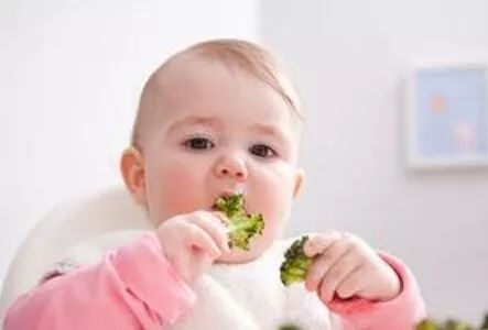 预防儿童龋齿涂氟还是窝沟封闭,有一点龋齿不想做窝沟封闭会怎样