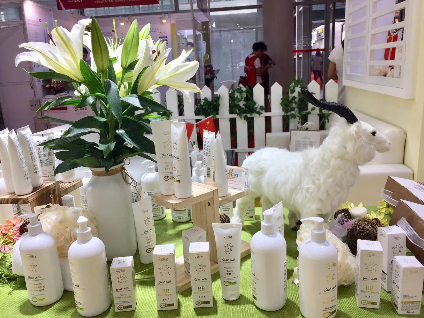 珐埃莉山羊奶沐浴露500ml,vellie珐埃莉洗发水