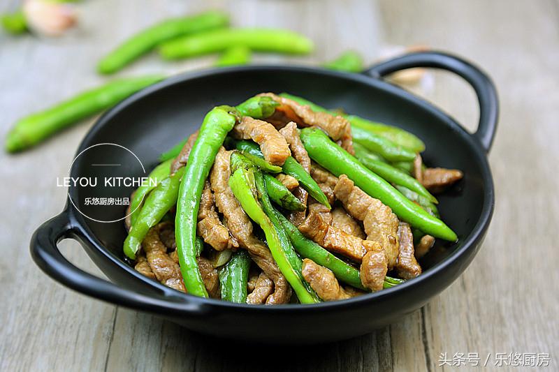 怎么炒牛肉饭最好吃,小炒牛肉这样做三碗米饭都不够吃