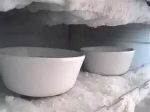 冰箱结很厚的冻只需一招解决,冰箱结了厚厚的霜怎么办