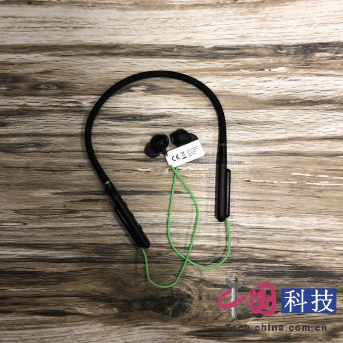 黑鲨左右游戏手柄评测,黑鲨第二代有线耳机评测