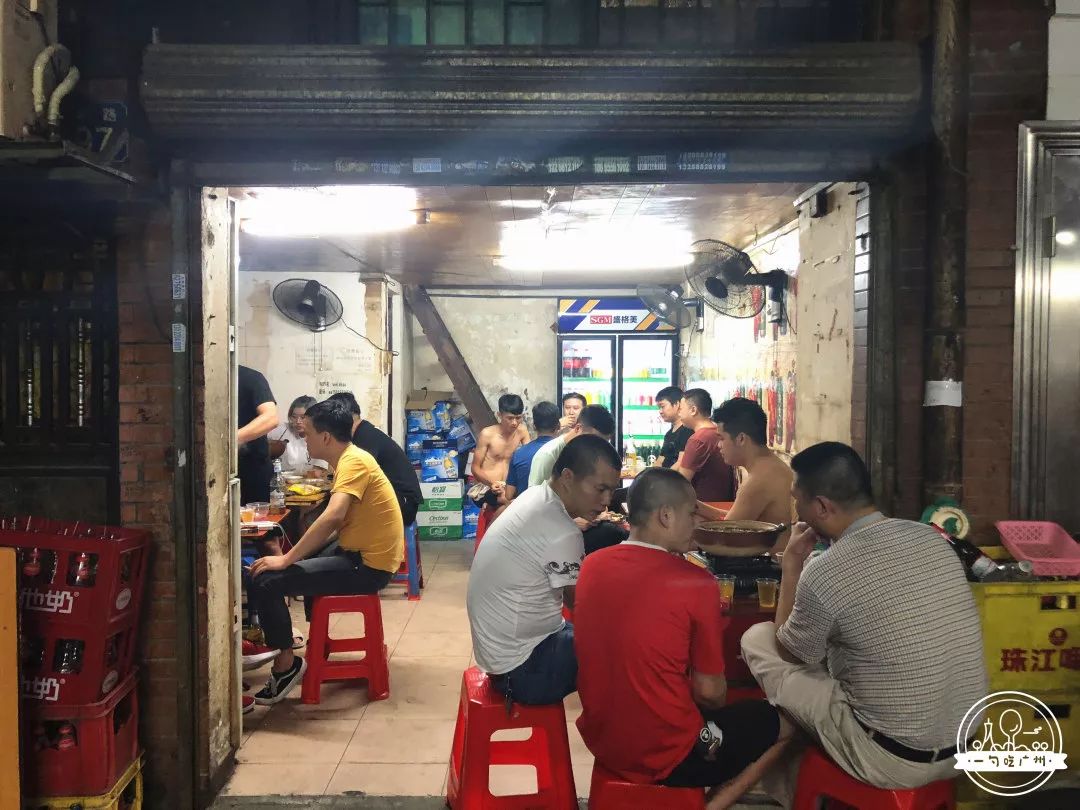 我在西华路叫了只鸡……