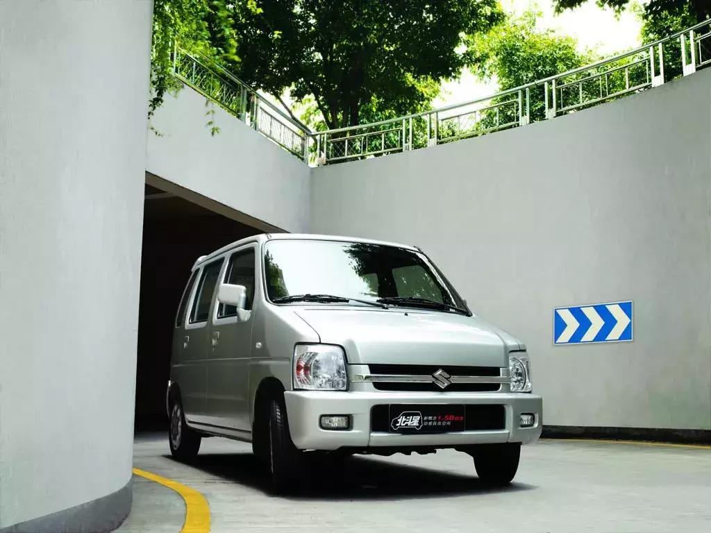 花一万块钱买的iphone11,花1万多买iphone值得吗