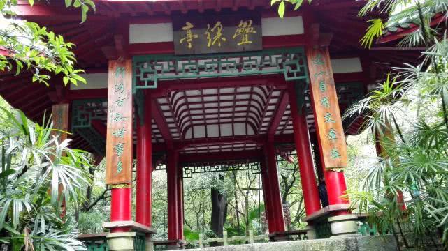 桂林市叠彩山攻略,桂林市叠彩山看风景