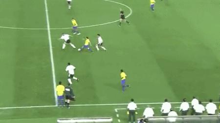 卡卡意气风发,鲜衣怒马少年时卡卡