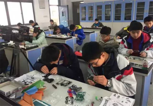 今天，鼓楼这所学校再也低调不下去了！