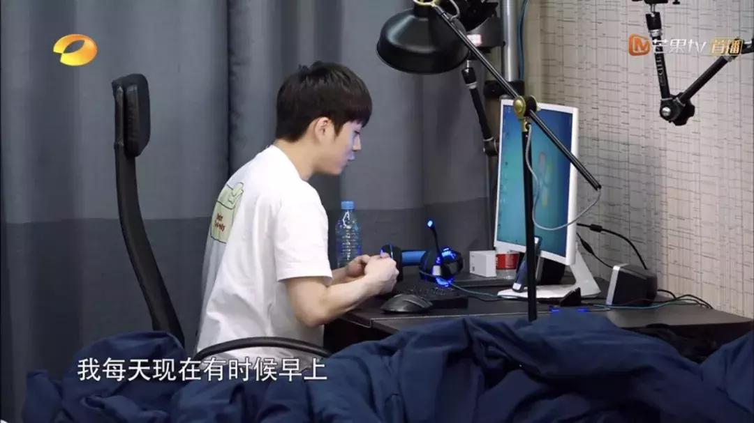 我家那小子武艺图片,我家那小子武艺和父亲合唱