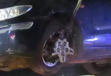 298mg/100ml要爆表！吹出醉驾新高度！小榄一男子醉驾飞车上花坛！