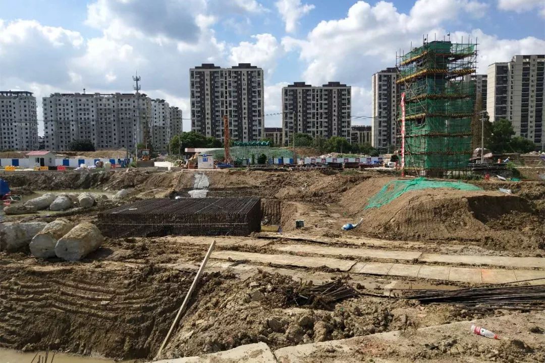 城步重拳整治违建乱象,天马相城违建拆除视频