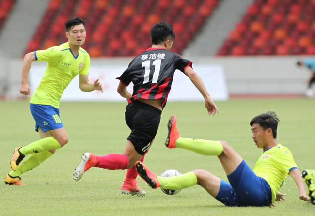 他是“足坛林书豪”!从研究生到职业球员,学历冠绝中超曾拒恒大