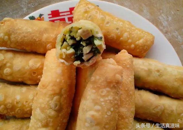 包饺子多余的饺子皮怎样做才好吃,包饺子多下来的面粉做什么