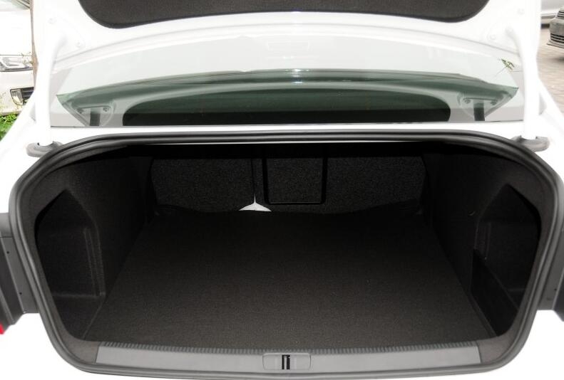 12年宝马1系能买吗,12年宝马1系价格