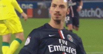 足球骚操作集锦视频,足球场上的骚操作