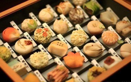 100人民币在日本吃一天,100人民币能换日本多少钱