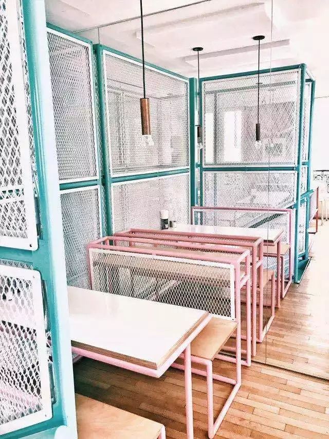 高跟鞋走秀时装周,2020秋冬高跟鞋时装周