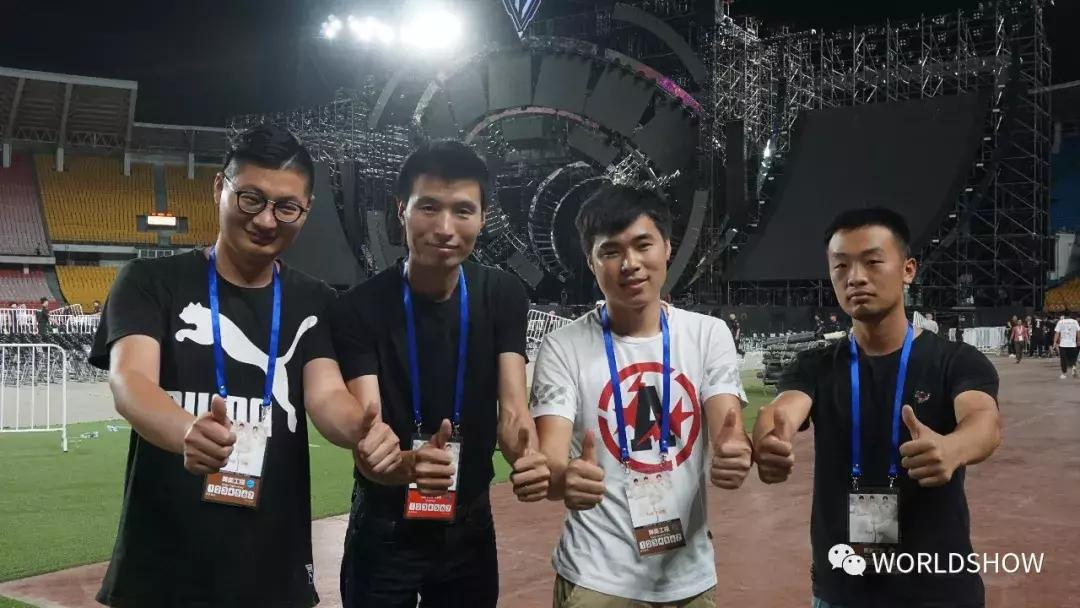 tfboys五周年主持,tfboys5周年演唱会搭建