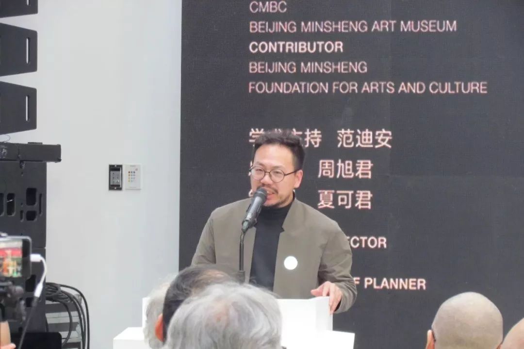 调调Tiao/Diao｜王艺：以一种调侃而深刻的方式，向当代社会“发声”