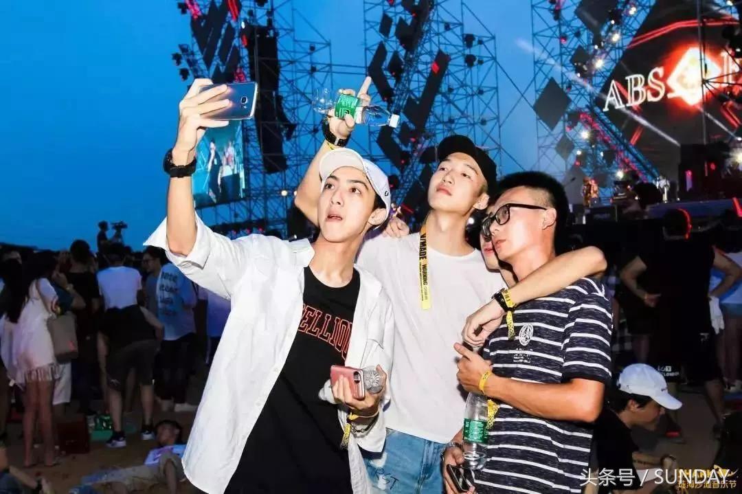 沙滩音乐节现场怎么玩一次告诉你~