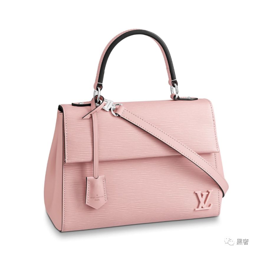 结婚当天适合妈妈背的包推荐,去参加婚礼背什么颜色的包合适