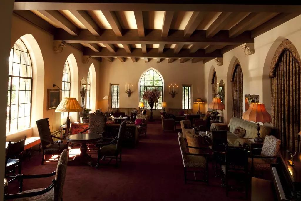 为什么名人都爱住在日本,为什么很多人喜欢住酒店